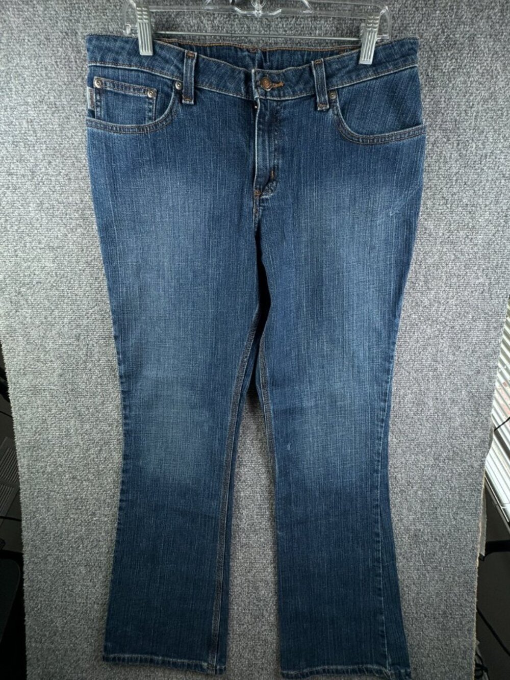 NWOT Carhartt Women Denim Jeans 14x32 Traditional Fit Cotton Stretch W/ Logo